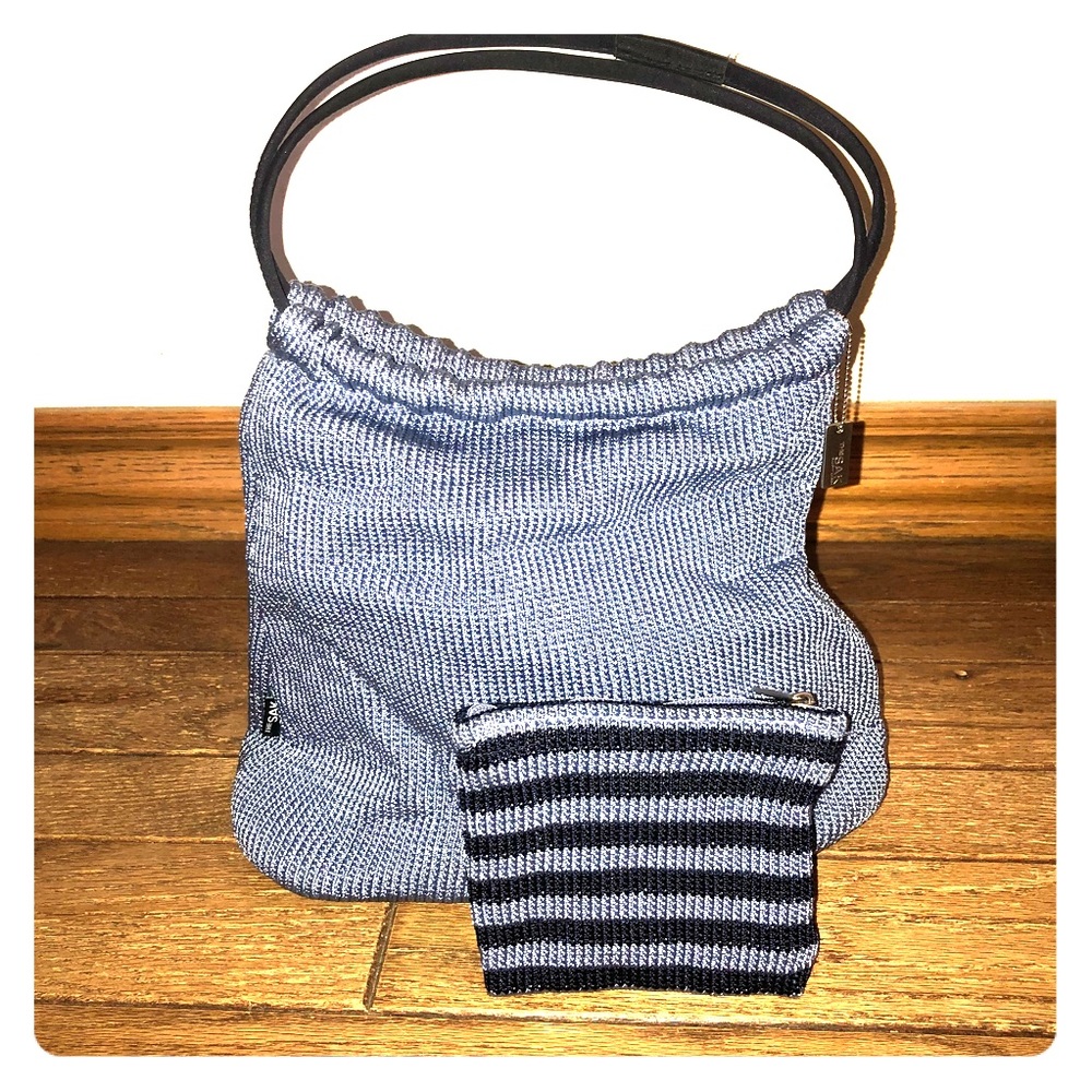 ✨sale✨Blue Knit Purse and Wallet!